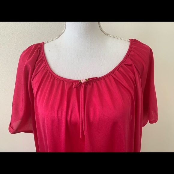 Night Gown - Picture 2 of 9